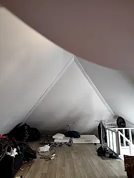 joaquinvaladez online show from 02/25/26, 04:49