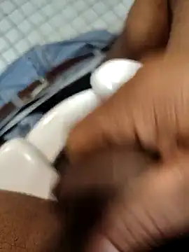 joaquinvaladez online show from 04/25/26, 04:37