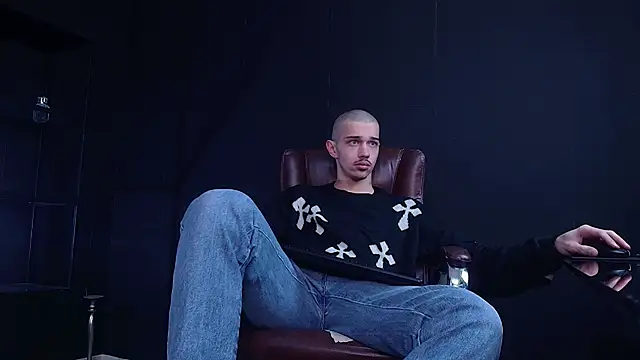 KaydenDrew online show from 12/19/25, 05:14