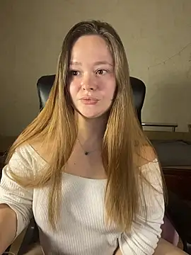 CaramelleSugarr online show from 04/01/26, 06:27