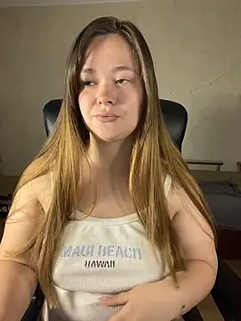 CaramelleSugarr online show from 05/10/26, 04:45