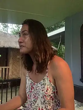 karriemae69 online show from 02/05/26, 09:36