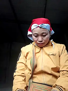 Maikha08 online show from 02/12/26, 08:42