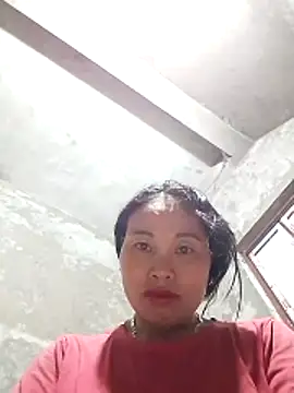 Snapshot of Maikha08 chatting on 05/07/26, 10:42 Maikha08 online show from 05/07/26, 10:42