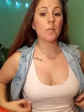 SofiEsteves online show from 06/14/26, 08:44