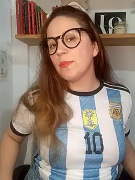 SofiEsteves online show from 06/17/26, 03:24