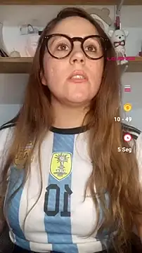 SofiEsteves online show from 07/16/26, 04:02