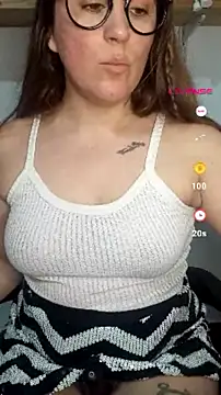 SofiEsteves online show from 07/28/26, 02:13