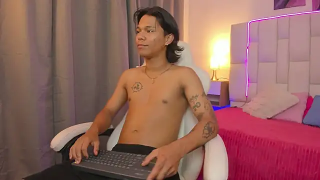 AndyKings 1 online show from 03/23/26, 03:21