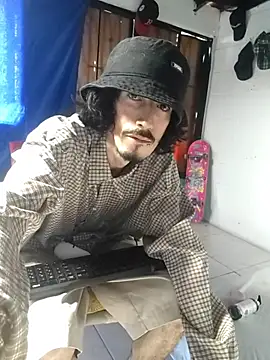 sk8-boy online show from 01/17/26, 03:06