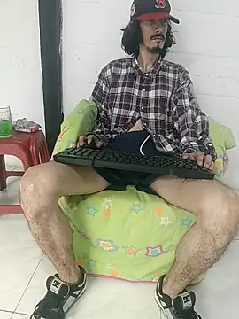 sk8-boy online show from 03/17/26, 03:04