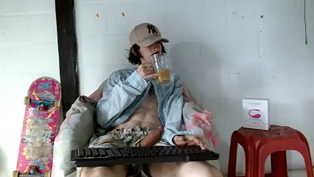 sk8-boy online show from 04/02/26, 01:42