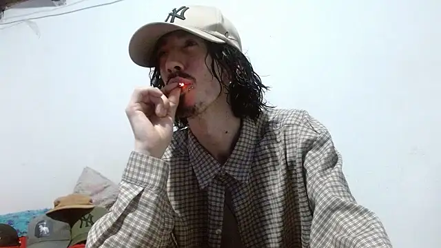 sk8-boy online show from 07/22/26, 11:40
