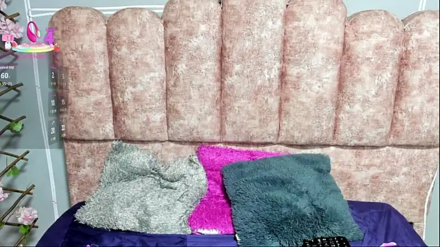 Snapshot of cloyks chatting on 06/09/26, 02:45 cloyks online show from 06/09/26, 02:45