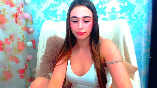 LarissaSweet21 online show from 12/16/25, 08:36