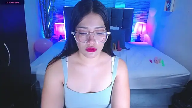 Valeri hot22 online show from 02/18/26, 09:33