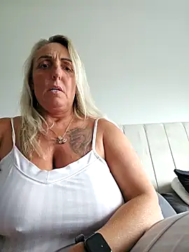 theblondecocklover online show from 05/18/26, 07:09