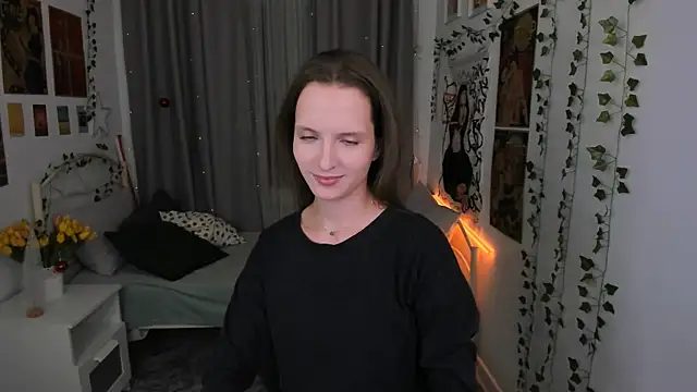 Snapshot of Ariadna_Shy chatting on 12/29/24, 05:21 Ariadna Shy online show from 12/29/24, 05:21