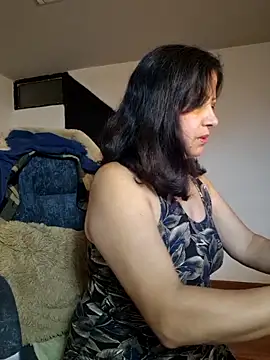 christy ant online show from 04/23/26, 06:10