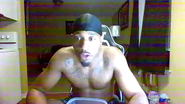 Snapshot of KingDes55 chatting on 05/26/26, 03:02 KingDes55 online show from 05/26/26, 03:02