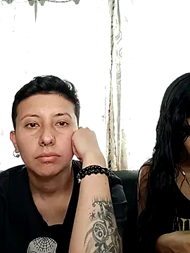 Mei and Gaby online show from 02/05/26, 04:44