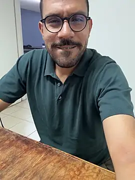 AdrianGarcia89 online show from 05/21/26, 01:34