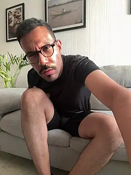 AdrianGarcia89 online show from 05/24/26, 12:37