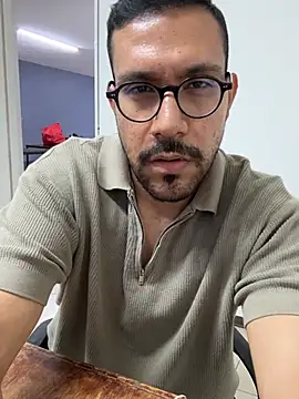 AdrianGarcia89 online show from 07/07/26, 01:30