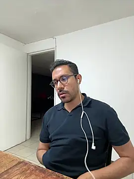 AdrianGarcia89 online show from 07/30/26, 01:15