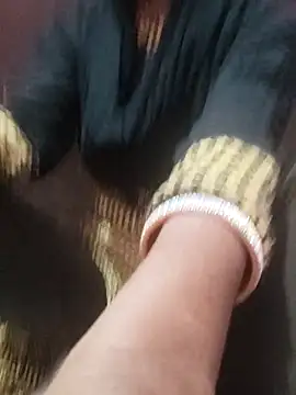 farana bhat online show from 01/11/26, 04:39