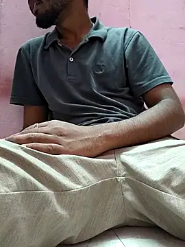 Snapshot of AqueousCrepe chatting on 03/03/26, 05:08 AqueousCrepe online show from 03/03/26, 05:08