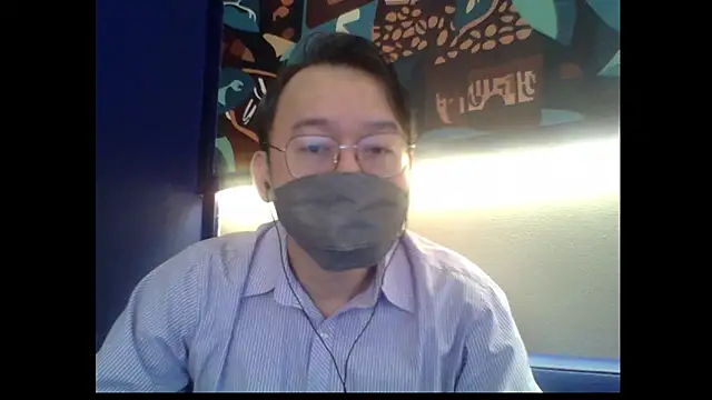 Snapshot of littlegoddyboy chatting on 12/23/25, 01:25 littlegoddyboy online show from 12/23/25, 01:25