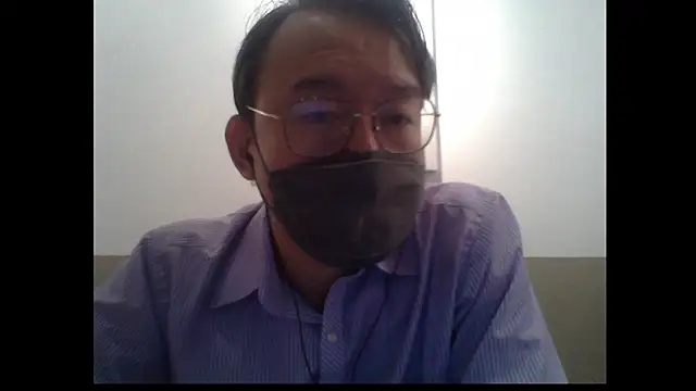 Snapshot of littlegoddyboy chatting on 01/06/26, 02:15 littlegoddyboy online show from 01/06/26, 02:15