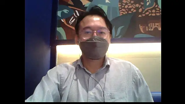 Snapshot of littlegoddyboy chatting on 01/14/26, 02:39 littlegoddyboy online show from 01/14/26, 02:39