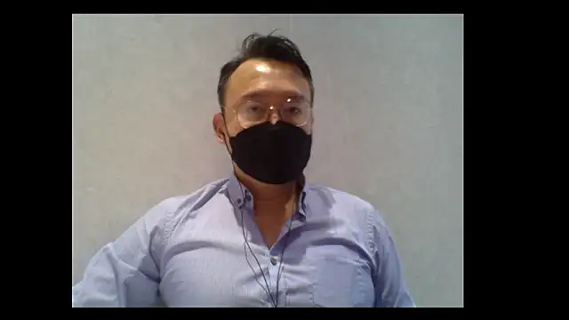 Snapshot of littlegoddyboy chatting on 03/03/26, 09:15 littlegoddyboy online show from 03/03/26, 09:15