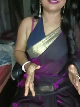 Snapshot of MAHI066 chatting on 05/19/26, 07:53 MAHI066 online show from 05/19/26, 07:53