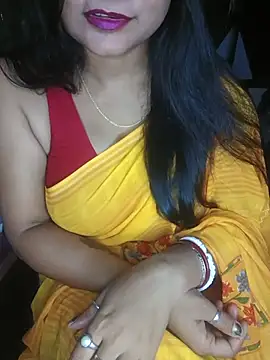 Snapshot of MAHI066 chatting on 06/16/26, 07:33 MAHI066 online show from 06/16/26, 07:33