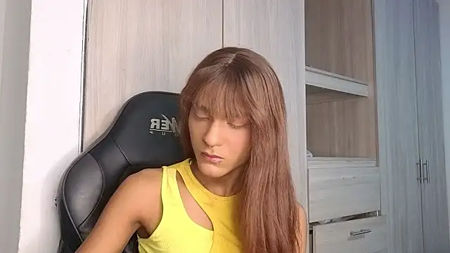 tiffanyy 777 online show from 03/17/26, 02:31