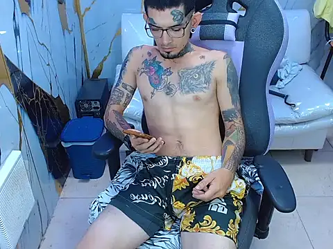 Snapshot of Boy_tatto77 chatting on 07/20/26, 12:51 Boy tatto77 online show from 07/20/26, 12:51