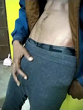 Jordyalnino92 online show from 12/18/25, 02:34