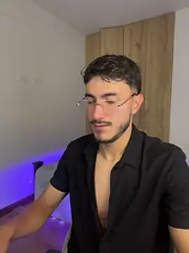 LIAM COLT online show from 04/21/26, 05:17