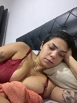 Nini  online show from 04/21/26, 09:28