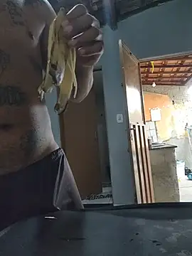 ykaromen online show from 01/17/26, 12:32