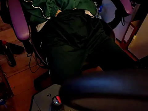 Gay-Versaut online show from 03/30/26, 07:15