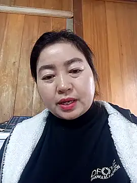Jumi livesexy online show from 02/11/26, 02:27