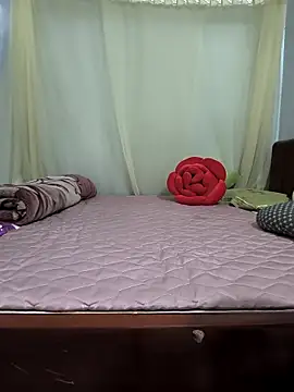 Snapshot of Sweet-Berryy chatting on 05/11/26, 04:07 Sweet-Berryy online show from 05/11/26, 04:07