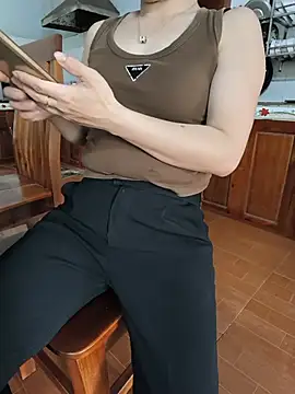 Sweet-Berryy online show from 07/14/26, 01:41