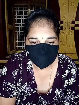 Snapshot of maduri__ chatting on 01/09/26, 12:46 maduri online show from 01/09/26, 12:46