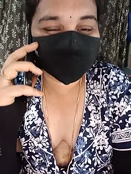 Snapshot of maduri__ chatting on 07/19/26, 04:38 maduri online show from 07/19/26, 04:38