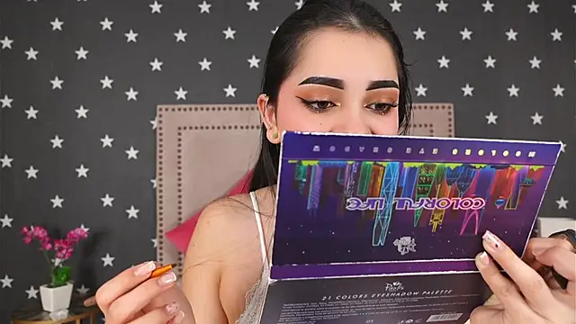 RaquellStar online show from 02/13/26, 06:09